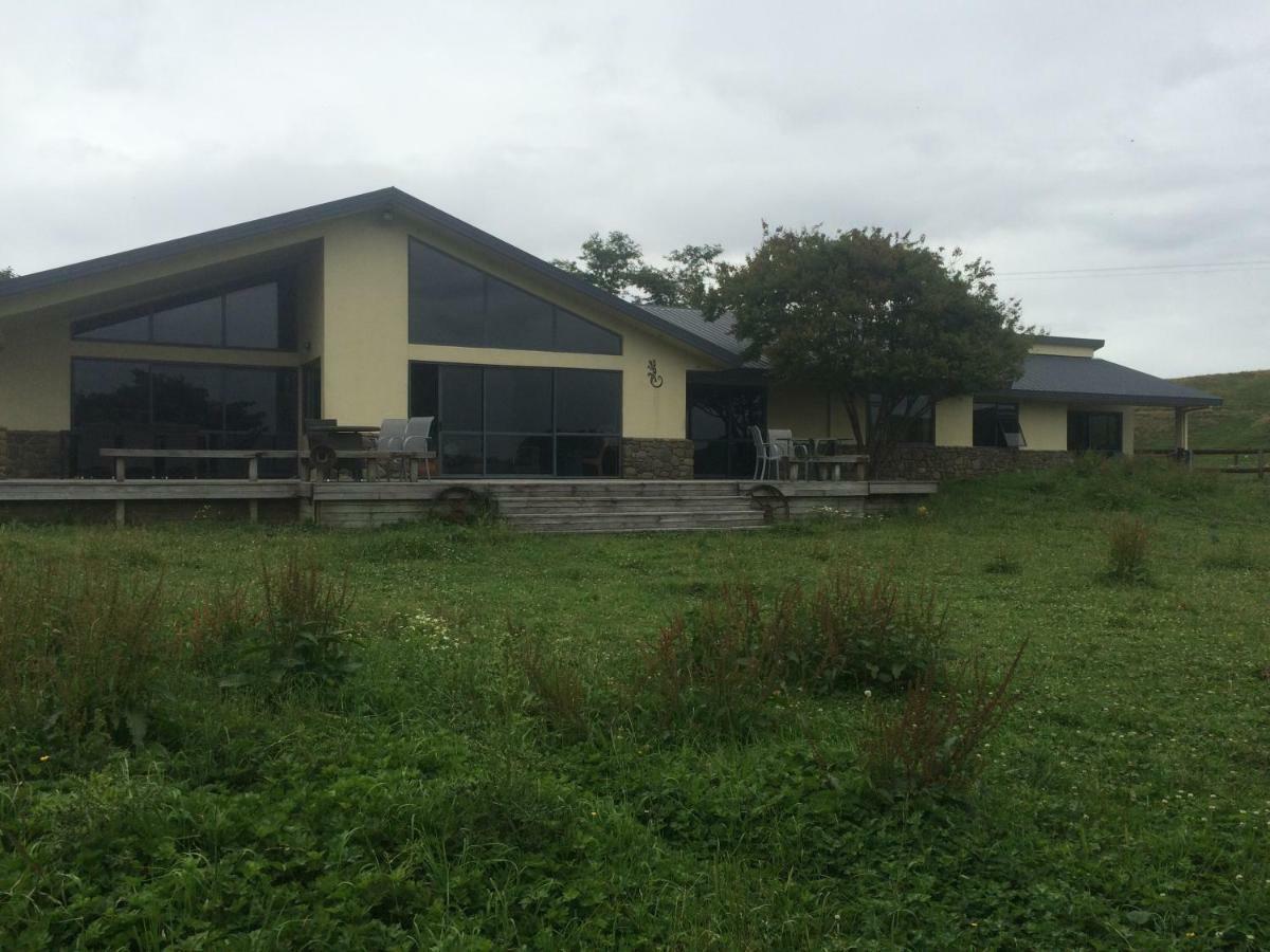 Waiotahe Dairy Farm Hideout Villa Waiotahi Exteriör bild